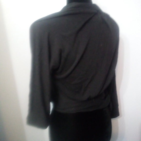 Diane Von Frustenberg Wrap Top Size M - Picture 6 of 6